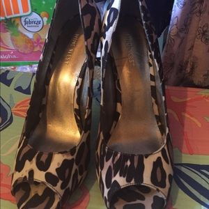 Nine West used heels 7.5